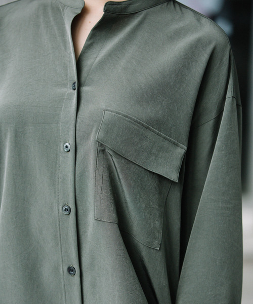 Munich（ミューニック）の「シルキーピーチブロード　バンドカラーシャツ（シャツ/ブラウス・レディース・ブラック/オートミール/カーキ/ダークオレンジ・FREE）」の20枚目の写真