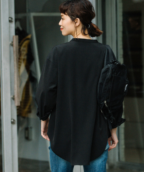 Munich（ミューニック）の「シルキーピーチブロード　バンドカラーシャツ（シャツ/ブラウス・レディース・ブラック/オートミール/カーキ/ダークオレンジ・FREE）」の14枚目の写真