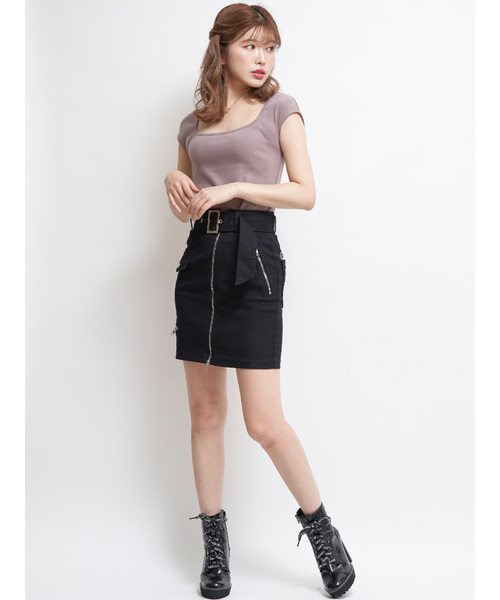 Darich(ダーリッチ)の「AWスクエアカットTシャツ(Tシャツ/カットソー・レディース・ブラック/カーキ/アイボリー/モカ・FREE)」の11枚目の写真