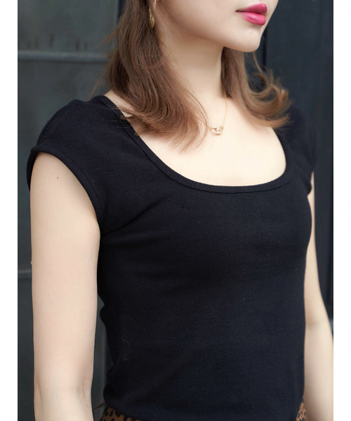 Darich(ダーリッチ)の「AWスクエアカットTシャツ(Tシャツ/カットソー・レディース・ブラック/カーキ/アイボリー/モカ・FREE)」の12枚目の写真