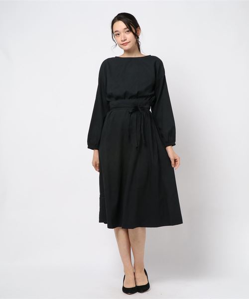 STYLEBLOCK（スタイルブロック）の「ツイルピーチウエストリボンワンピース（ワンピース・レディース・ブラック/ベージュ/キャメル/テラコッタ・M）」の2枚目の写真