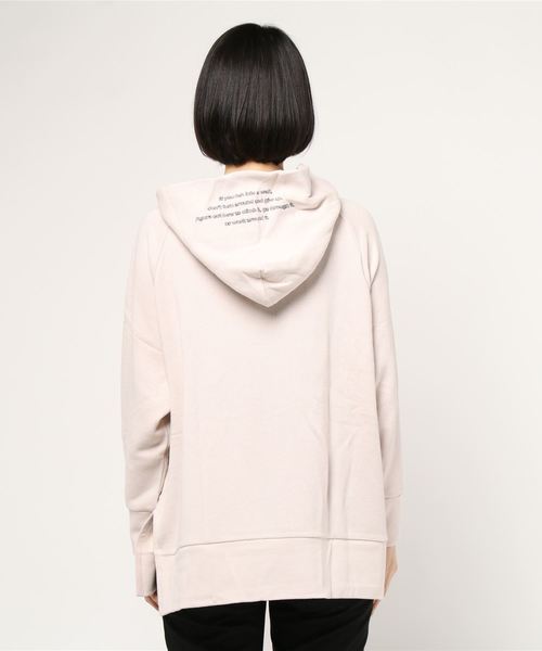 PUAL CE CIN（ピュアルセシン）の「【WEARISTA yukiさん着用】裏毛パーカープルオーバー（Tシャツ/カットソー・レディース・ホワイト/ネイビー/サックスブルー/ピンク/オートミール・FREE）」の11枚目の写真