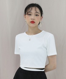 バックデザイン リボンTシャツ