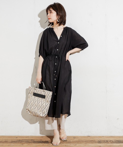 natural couture（ナチュラルクチュール）の「綿シフォンシアーシャツワンピース（ワンピース・レディース・ブラック/グレイッシュベージュ/グリーン/ラベンダー・FREE）」の12枚目の写真