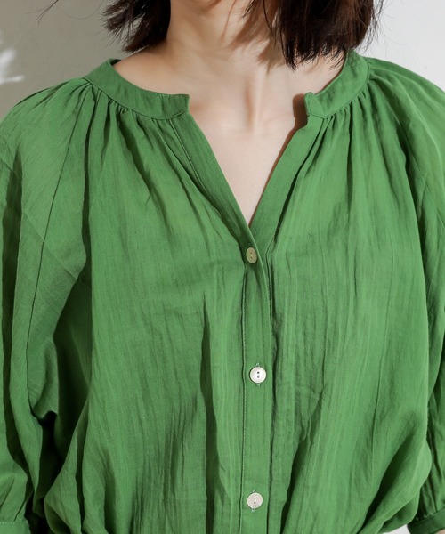 natural couture（ナチュラルクチュール）の「綿シフォンシアーシャツワンピース（ワンピース・レディース・ブラック/グレイッシュベージュ/グリーン/ラベンダー・FREE）」の11枚目の写真