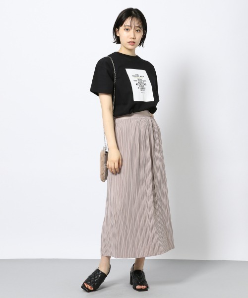 PAGEBOY(ページボーイ)の「マイクロプリーツカットスカート(スカート・レディース・ブラック/カーキ/グレイッシュベージュ・FREE)」の5枚目の写真