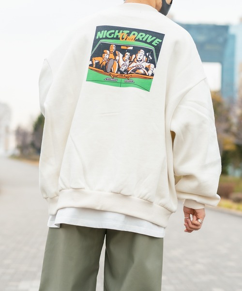 kutir（クティール）の「イラストレーター「ichiraku studio」 × kutir コラボスウェット（スウェット・メンズ・ホワイト/ライトグレー/ブラック/ダークブラウン/パープル/オフホワイト/その他/ダークブルー・MEDIUM/LARGE）」の13枚目の写真