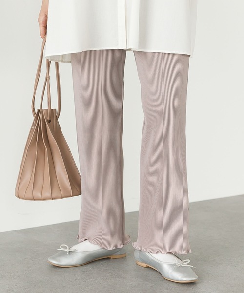 SLURR(スラ―)の「プリーツメローフリルフレアパンツ(その他パンツ・レディース・ベージュ/ミント/ピンク系その他・FREE)」の3枚目の写真