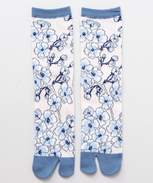 カヤ（カヤ）の「【カヤ】足袋型くつ下23～25cm しだれ桜（ソックス/靴下・レディース・パープル/ピンク/ブルー・FREE）」の2枚目の写真