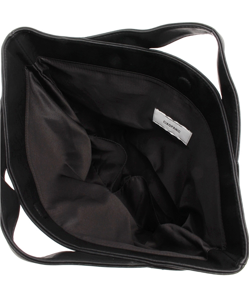 CIAOPANIC(チャオパニック)の「【Ciaopanic】2WAYクラッチショルダーBAG(クラッチバッグ・レディース・ブラック/キャメル/ブラウン・FREE)」の4枚目の写真