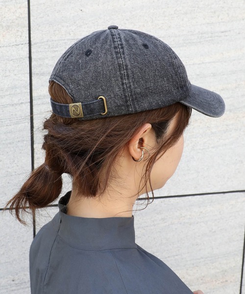 newhattan（ニューハッタン）の「newhattan/コットンキャップ（キャップ・メンズ・ホワイト/オフホワイト/ブラック/ブラック系その他/チャコールグレー/ブラウン/オリーブ/ライトブルー/インディゴブルー/カーキ/レッド系その他/グレー系その他/ダークグリーン/ベージュ系その他/ブルー系その他/グリーン系その他2/グレー系その他2/ブラック系その他2/ネイビー/オレンジ系その他・FREE）」の4枚目の写真