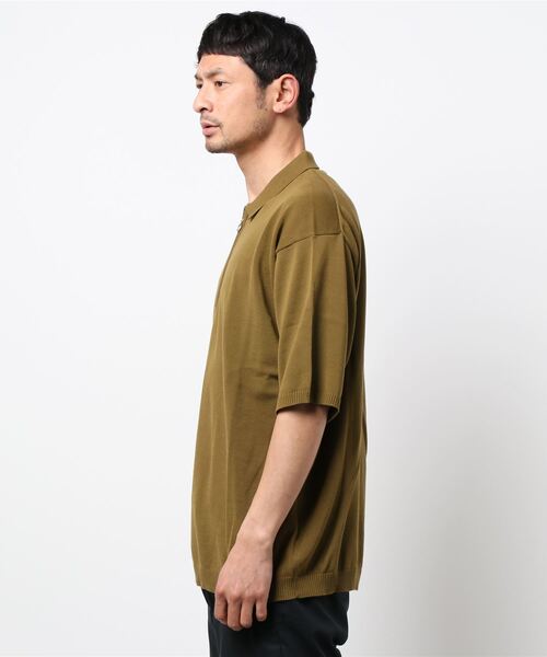 ROBERTO COLLINA（ロベルトコリーナ）の「【roberto collina】〈別注〉ハーフジップ 半袖ポロニット MEN（ポロシャツ・メンズ・ブラック/オリーブ/カーキ/ブルー・MEDIUM/LARGE）」の5枚目の写真
