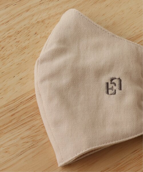 RAY CASSIN(レイカズン)の「EL Embroidery Mask(マスク・レディース・チャコールグレー/ベージュ・FREE)」の8枚目の写真