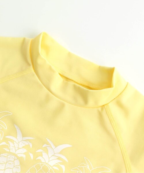 BREEZE（ブリーズ）の「/半袖ラッシュガード_UVカット（ラッシュガード・キッズ・カーキ/イエロー/オフホワイト/ブラック・100/110/120/130/140/80/90）」の10枚目の写真