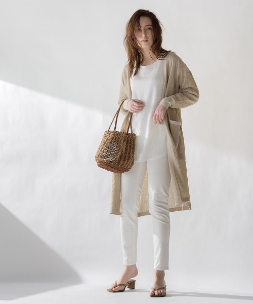 MAYSON GREY（メイソングレイ）の「【2021SS　叶えるシリーズ】AVAスキニーデニム（デニムパンツ・レディース・ブラック/オフホワイト/ネイビー・S/M/SS）」の9枚目の写真