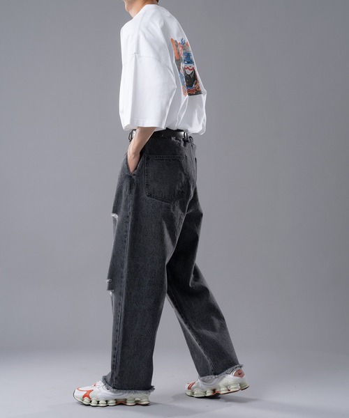 kutir（クティール）の「ダメージデニムワイドストレートパンツ（デニムパンツ・メンズ・ライトブルー/ブラック/オフホワイト・SMALL/MEDIUM/LARGE）」の5枚目の写真