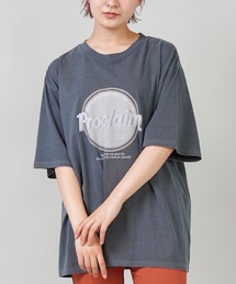 SPINNS | 【ゆったりシルエット】Proclaim カレッジデザインビッグTシャツ(Tシャツ/カットソー)