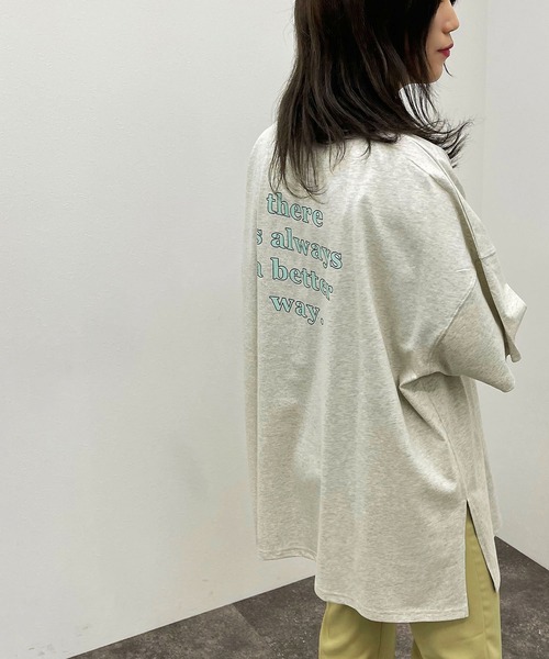 apres jour mignon(アプレジュールミニョン)の「アソートBIGスリットT 【ZOZOTOWN限定アイテム】(Tシャツ/カットソー・レディース・ブラック/ホワイト系その他/ブラック系その他/ナチュラル/パープル系その他/オレンジ系その他/オフホワイト/ブルー系その他・X-LARGE/フリー)」の6枚目の写真