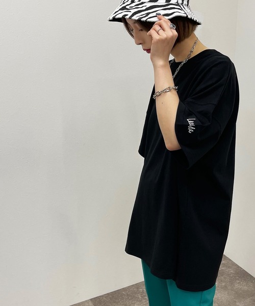 apres jour mignon(アプレジュールミニョン)の「アソートBIGスリットT 【ZOZOTOWN限定アイテム】(Tシャツ/カットソー・レディース・ブラック/ホワイト系その他/ブラック系その他/ナチュラル/パープル系その他/オレンジ系その他/オフホワイト/ブルー系その他・X-LARGE/フリー)」の22枚目の写真
