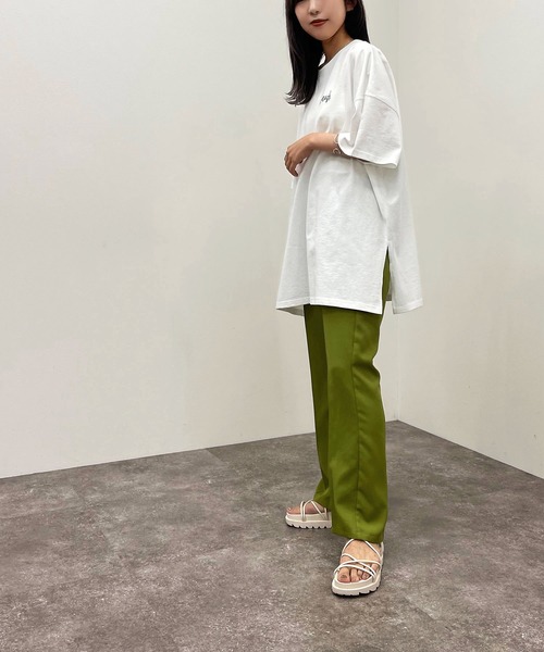 apres jour mignon(アプレジュールミニョン)の「アソートBIGスリットT 【ZOZOTOWN限定アイテム】(Tシャツ/カットソー・レディース・ブラック/ホワイト系その他/ブラック系その他/ナチュラル/パープル系その他/オレンジ系その他/オフホワイト/ブルー系その他・X-LARGE/フリー)」の18枚目の写真