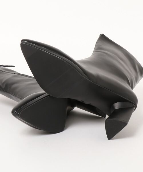 ACYM（アシーム）の「Triangle heel ブーツ（ブーツ・レディース・ブラック/カーキ・SMALL/MEDIUM/LARGE）」の9枚目の写真