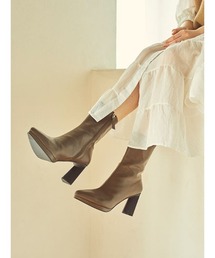 Triangle heel ブーツ