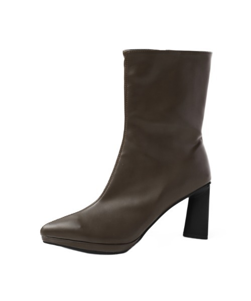 ACYM（アシーム）の「Triangle heel ブーツ（ブーツ・レディース・ブラック/カーキ・SMALL/MEDIUM/LARGE）」の8枚目の写真