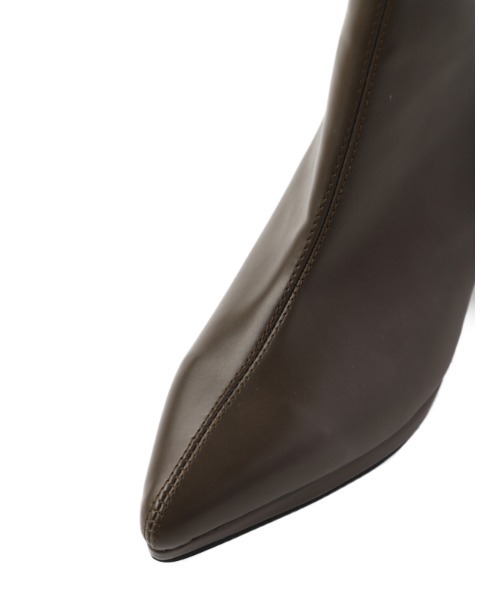 ACYM（アシーム）の「Triangle heel ブーツ（ブーツ・レディース・ブラック/カーキ・SMALL/MEDIUM/LARGE）」の13枚目の写真
