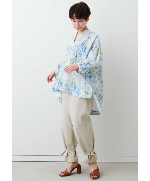 MEDE19F（メデジュウキュウ）の「ＭＥＤＥ１９Ｆ　コットン素材の水彩画ブラウス（シャツ/ブラウス・レディース・ライトグレー/ライトパープル・MEDIUM/LARGE/X-LARGE/XX-LARGE）」の19枚目の写真