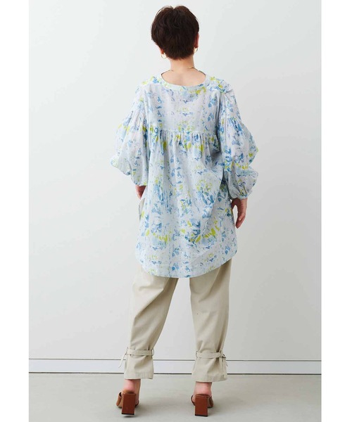 MEDE19F（メデジュウキュウ）の「ＭＥＤＥ１９Ｆ　コットン素材の水彩画ブラウス（シャツ/ブラウス・レディース・ライトグレー/ライトパープル・MEDIUM/LARGE/X-LARGE/XX-LARGE）」の22枚目の写真