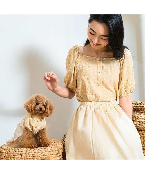Toyome(トヨミー)の「【飼い主と犬服のペアルックセット】ドット柄ブラウス×スカート ワンピース(ペットウェア・レディース・ミント/ブラック/ベージュ・M/XXS/L/S/SS)」の5枚目の写真