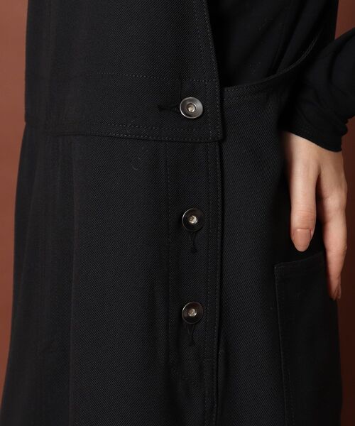 DRESSTERIOR（ドレステリア）の「◆【Oggi11月号掲載】マキシサロペットスカート（スカート・レディース・ネイビー/キャメル・38/36）」の15枚目の写真