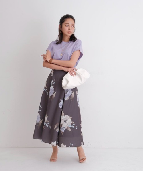 JUSGLITTY（ジャスグリッティー）の「大花プリントスカート（スカート  