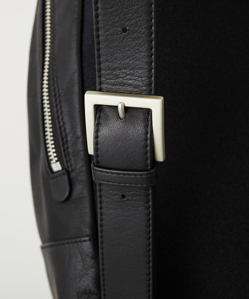 Kawa-Kawa（カワカワ）の「【kawa-kawa(カワカワ)】NO1266 softレザーリュック（バックパック/リュック・レディース・ブラック・FREE）」の3枚目の写真