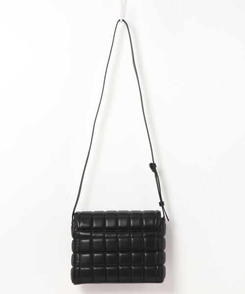 SPIRALGIRL（スパイラルガール）の「キルティングパターンショルダーバック（ショルダーバッグ・レディース・ブラック/オフホワイト・FREE）」の8枚目の写真