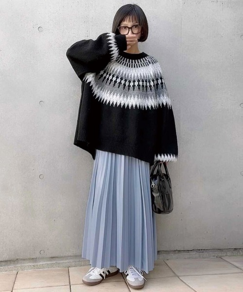 CORNERS(コーナーズ)の「フェイクレザープリーツスカート(スカート・レディース・ライトベージュ/ブラック/ブルー・M)」の21枚目の写真