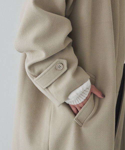 flaner（フラネ）の「ルーズステンカラーコート（ステンカラーコート・レディース・ダークブラウン/ベージュ・FREE）」の20枚目の写真