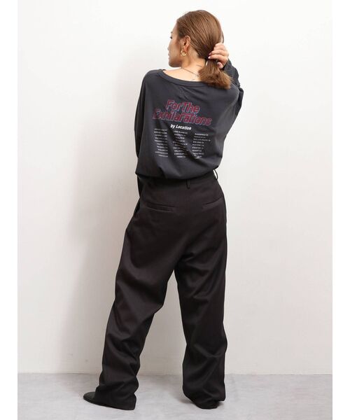 Ungrid(アングリッド)の「ウォッシュロゴプリントロングスリーブTee(Tシャツ/カットソー・レディース・チャコールグレー/オフホワイト・FREE)」の6枚目の写真