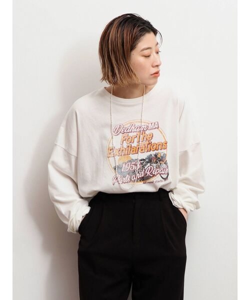 Ungrid(アングリッド)の「ウォッシュロゴプリントロングスリーブTee(Tシャツ/カットソー・レディース・チャコールグレー/オフホワイト・FREE)」の7枚目の写真