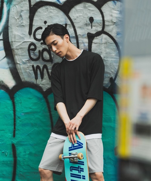 Blue Standard (ブルースタンダード)の「【BLUE STANDARD/ブルースタンダード】大きすぎないゆったりシルエット(ビッグシルエット) フェイクレイヤード5分袖Tシャツ(Tシャツ/カットソー・メンズ・ホワイト/ネイビー/オリーブ/ベージュ/ブラック/ブラウン・LARGE/MEDIUM/X-LARGE)」の1枚目の写真