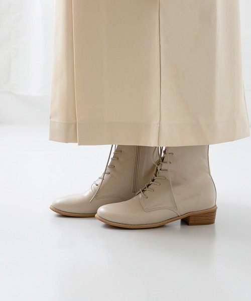 menue（メヌエ）の「晴雨兼用 レースアップ ミドルブーツ（ブーツ・レディース・ブラック/アイボリー/ダークブラウン/グレイッシュベージュ/ベージュ系その他・LL/M/XS/3L/L/S）」の18枚目の写真