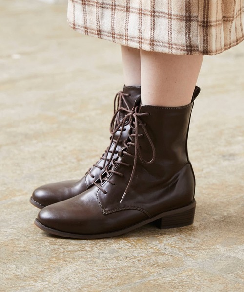 menue（メヌエ）の「晴雨兼用 レースアップ ミドルブーツ（ブーツ・レディース・ブラック/アイボリー/ダークブラウン/グレイッシュベージュ/ベージュ系その他・LL/M/XS/3L/L/S）」の13枚目の写真