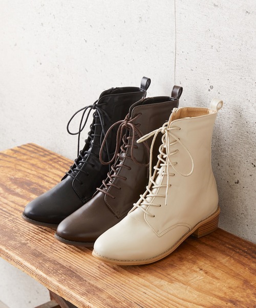 menue（メヌエ）の「晴雨兼用 レースアップ ミドルブーツ（ブーツ・レディース・ブラック/アイボリー/ダークブラウン/グレイッシュベージュ/ベージュ系その他・LL/M/XS/3L/L/S）」の14枚目の写真