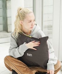 X-girl  エックスガール ロゴクッション X-girl - 【X-girl】クッションの通販 by ai's shop｜エックス