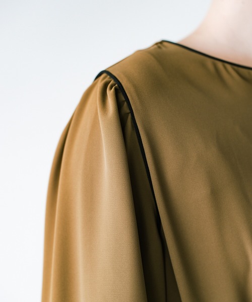 haco!（ハコ）の「【φ】ちょっぴり辛さを添えて大人味。着心地ゆったり見た目はすっきり こだわりバランスのパイピングワンピース（ワンピース・レディース・カーキブラウン/ブルーグリーン・SMALL/MEDIUM/LARGE/X-LARGE）」の19枚目の写真