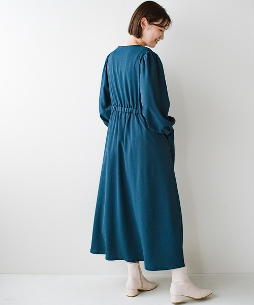 haco!（ハコ）の「【φ】ちょっぴり辛さを添えて大人味。着心地ゆったり見た目はすっきり こだわりバランスのパイピングワンピース（ワンピース・レディース・カーキブラウン/ブルーグリーン・SMALL/MEDIUM/LARGE/X-LARGE）」の10枚目の写真