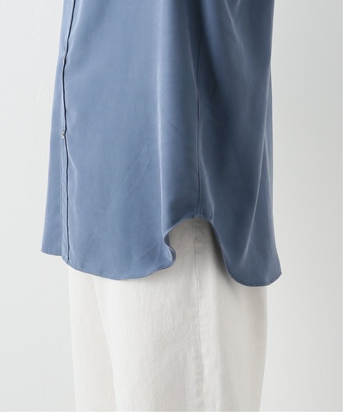 EDIFICE LA BOUCLE（エディフィスラブークル）の「【LA BOUCLE】スタンドカラーシャツ パウダーレーヨン（シャツ/ブラウス・メンズ・カーキ/サックスブルー/アイボリー・2/1/3）」の10枚目の写真