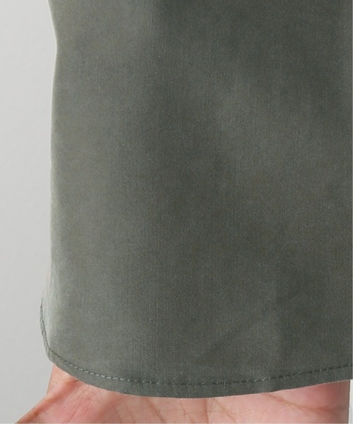 EDIFICE LA BOUCLE（エディフィスラブークル）の「【LA BOUCLE】スタンドカラーシャツ パウダーレーヨン（シャツ/ブラウス・メンズ・カーキ/サックスブルー/アイボリー・2/1/3）」の18枚目の写真