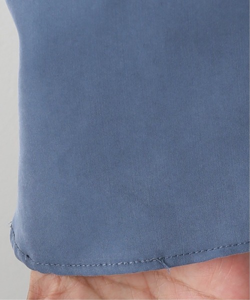 EDIFICE LA BOUCLE（エディフィスラブークル）の「【LA BOUCLE】スタンドカラーシャツ パウダーレーヨン（シャツ/ブラウス・メンズ・カーキ/サックスブルー/アイボリー・2/1/3）」の12枚目の写真