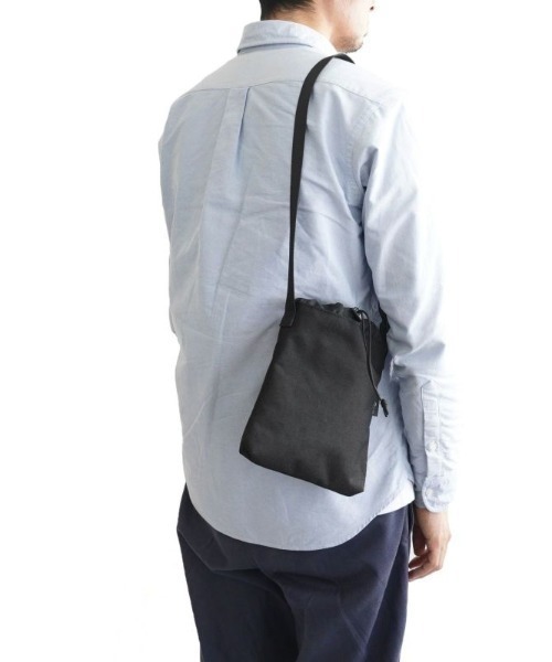 ARTS & CRAFTS（アーツアンドクラフト）の「アーツアンドクラフツ / DURABLE NYLON デュラブルナイロン / CHALK SHOULDER S /チョークショルダーS（ショルダーバッグ・レディース・ブラウン/オリーブ/ブラック/カモフラージュ・FREE）」の7枚目の写真